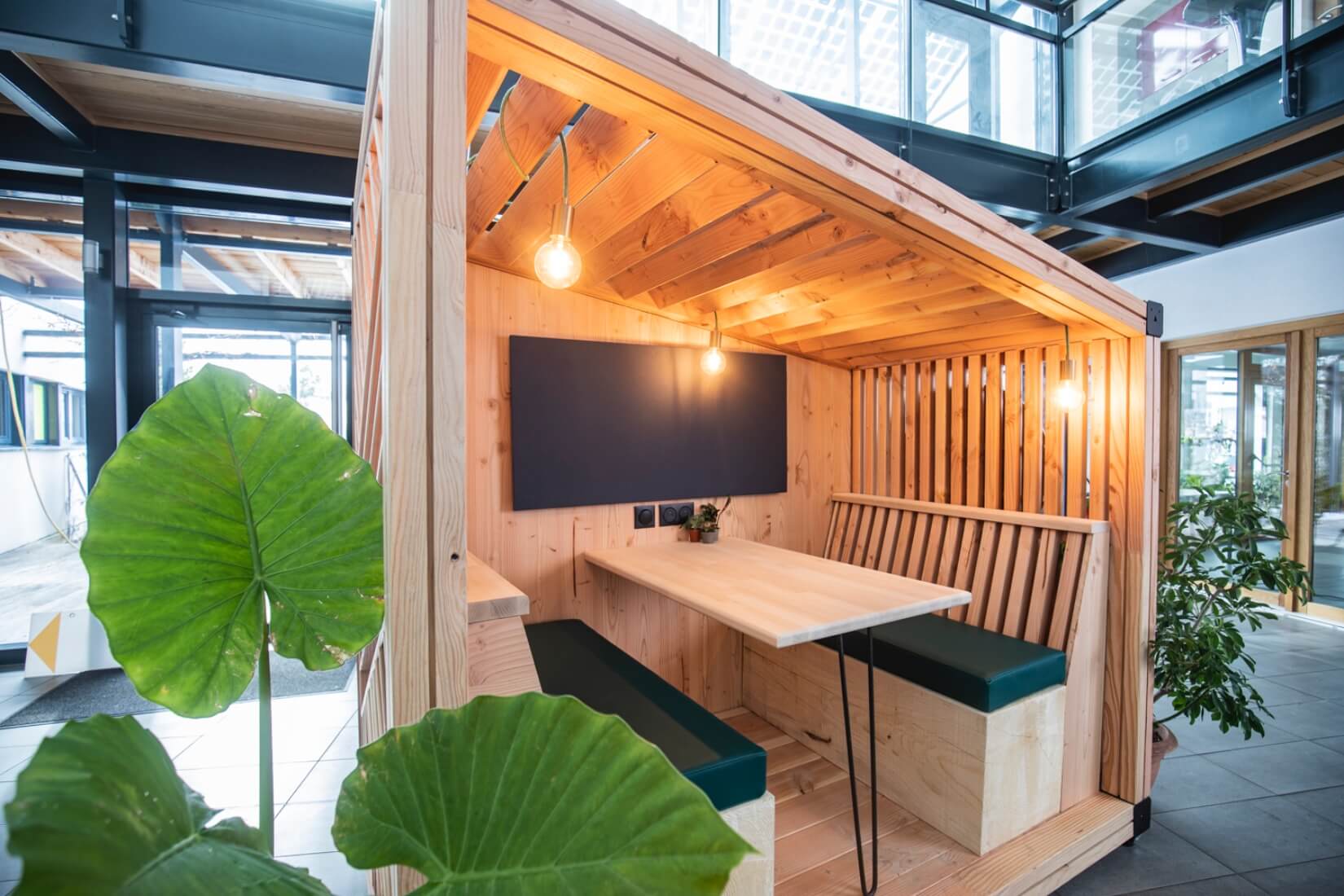 French Cabine